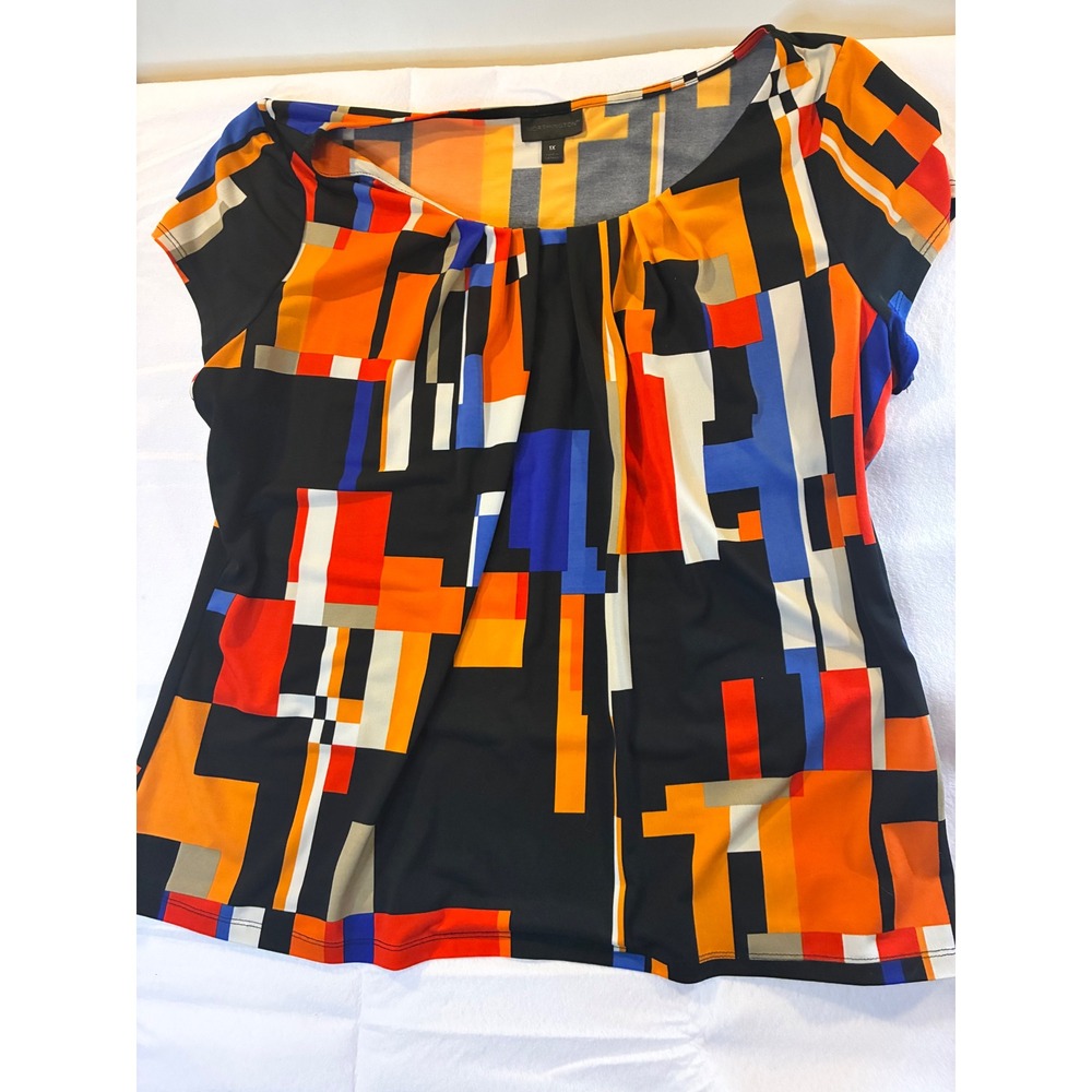 Worthington Women 1X Geometric Colorblock Pleated Scoop Neck Short Sleeve Blouse